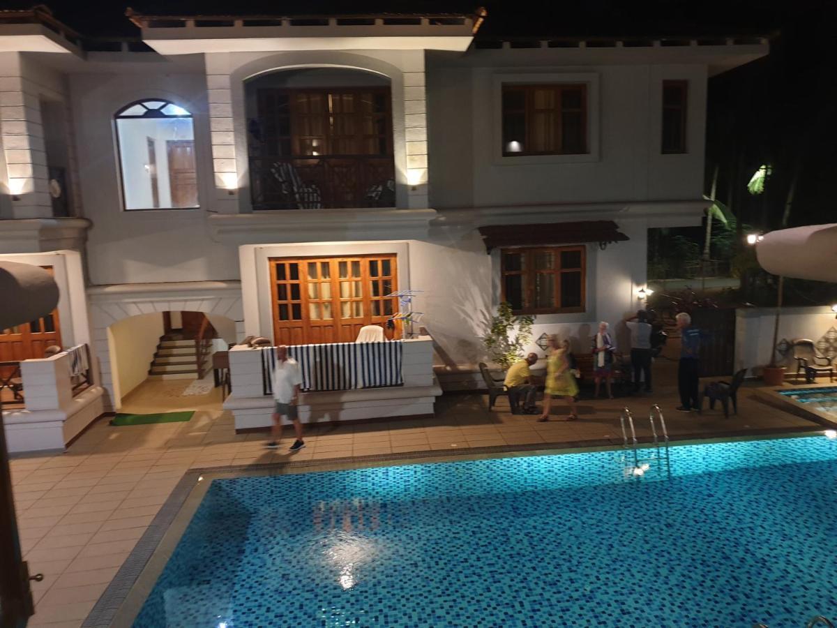 Coastal Suites Apart-Hotel Colva Extérieur photo